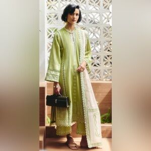 Suffuse - HESSA - Pakistani Suit
